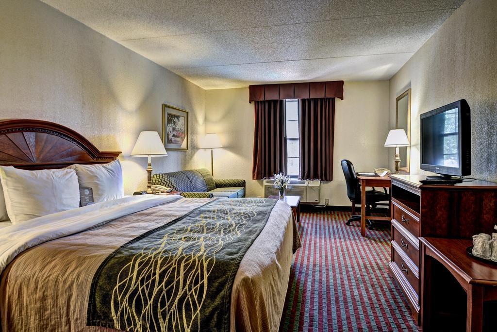 Comfort Inn Newport News - Hampton I-64 מראה חיצוני תמונה